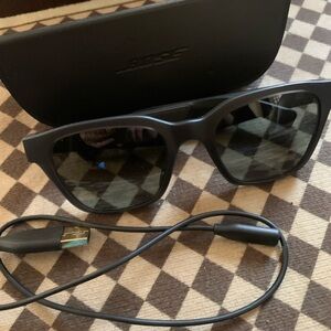 Bose Alto Bluetooth headphone Sunglasses